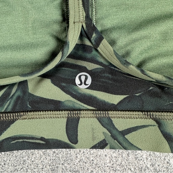 EUC Lululemon Flow Y Nulu Bra in Botanical Bloom Green Twill Multi Size 6 - Picture 5 of 14